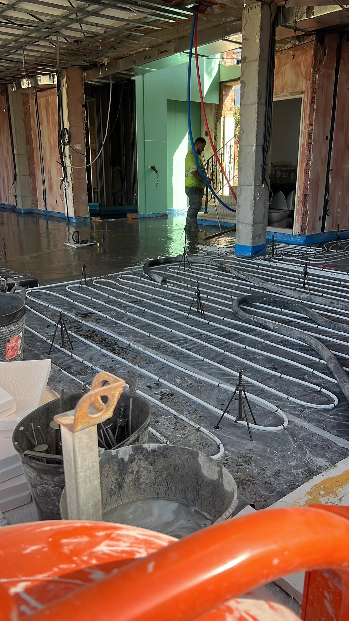 Water-based underfloor heating installation in Marbella – project photo 8