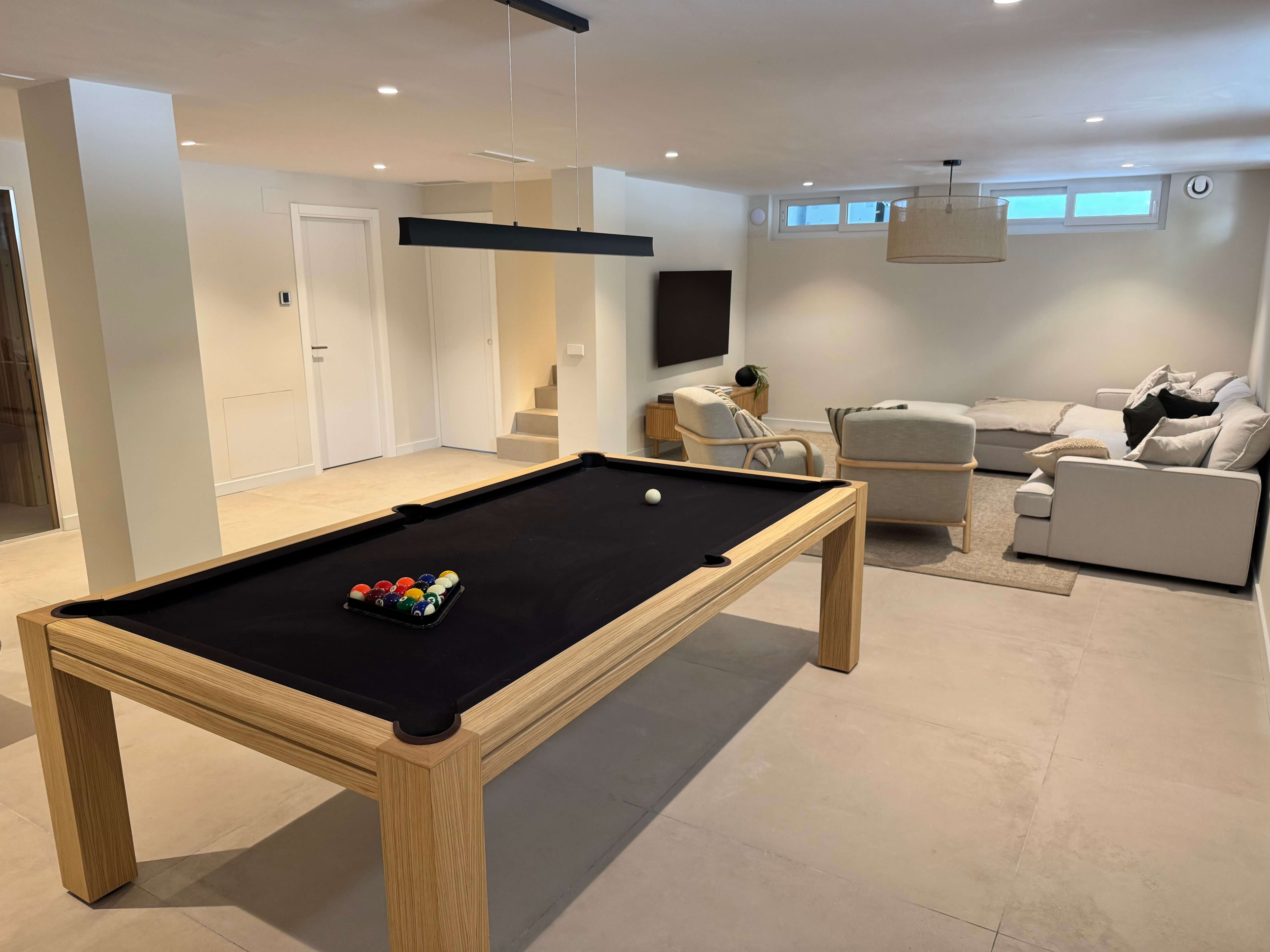 After high-end villa renovation on Costa del Sol by PERA Construct