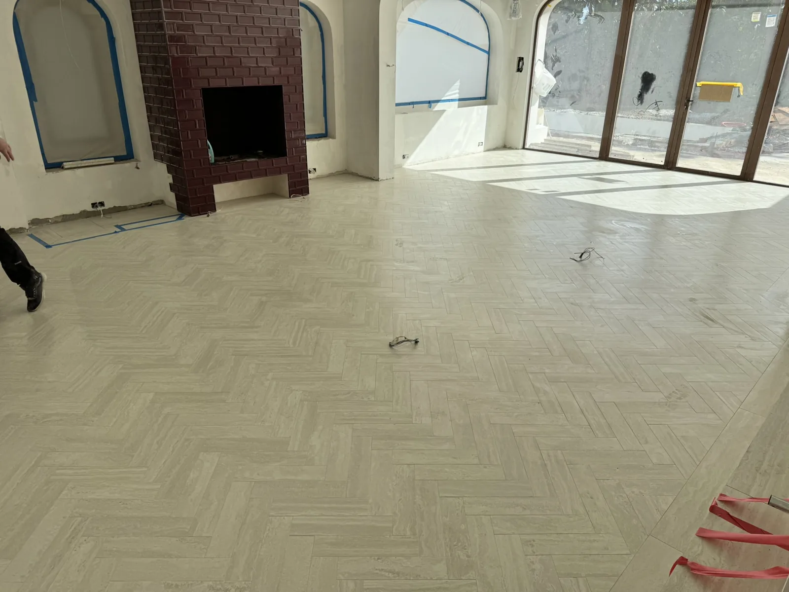 Flooring and wall finishes · 5